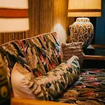 White Sands Hotel